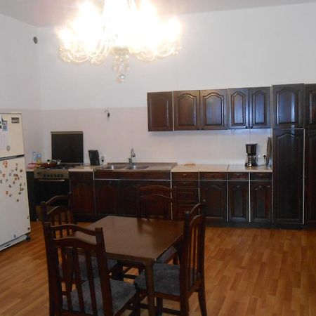 Room 404 Guest House Tbilisi ภายนอก รูปภาพ