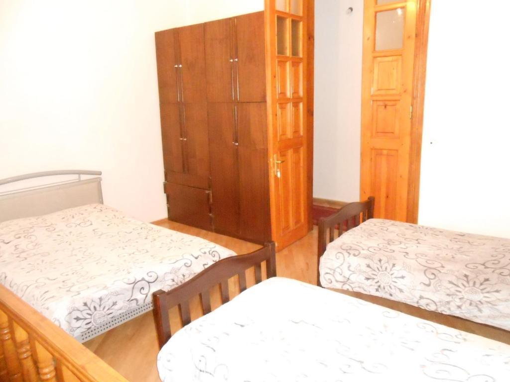 Room 404 Guest House Tbilisi ห้อง รูปภาพ
